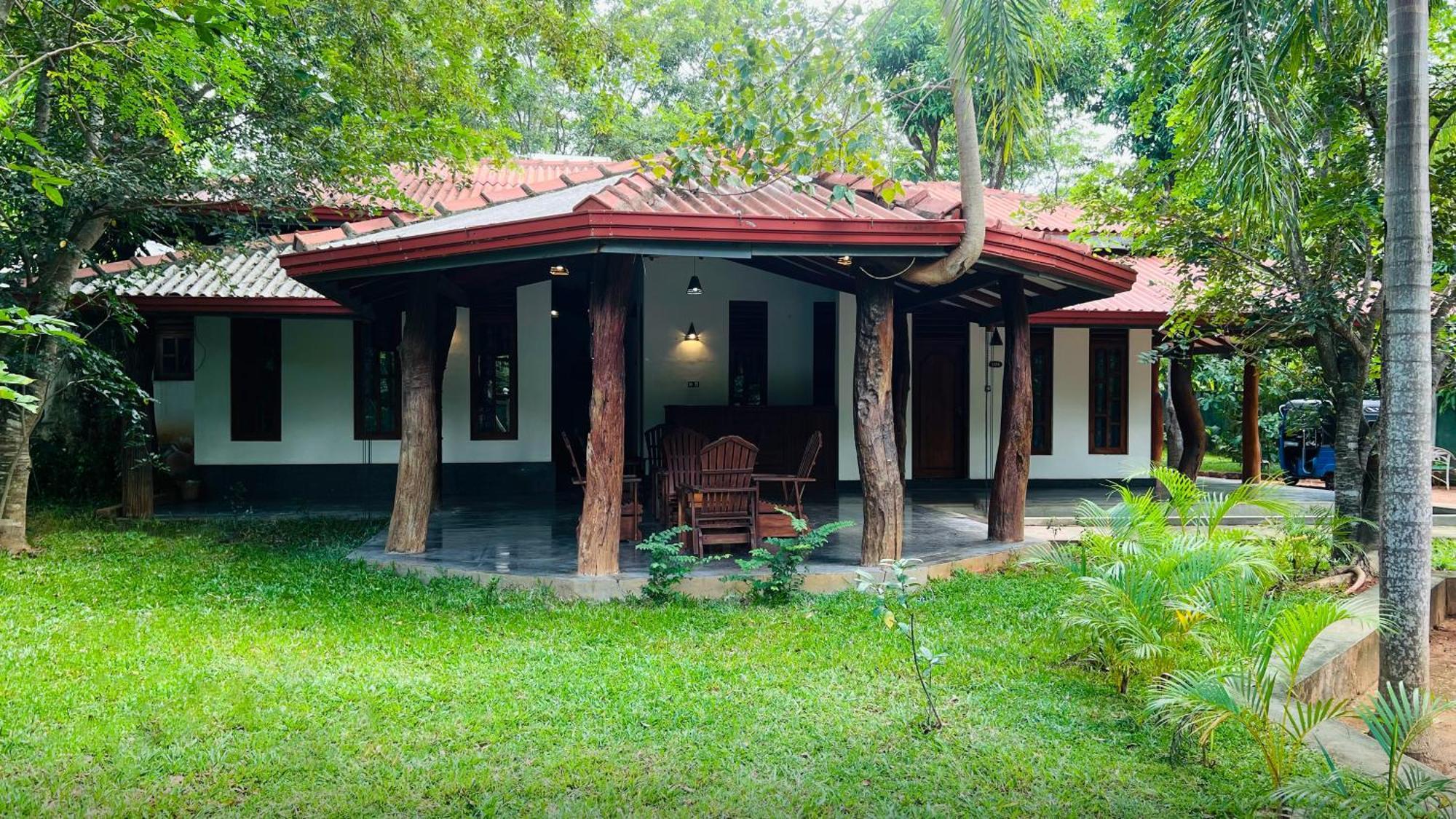 Kingfisher Resort & Retreat Sigiriya Exteriér fotografie